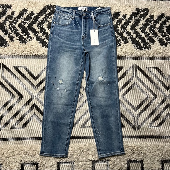 Women’s New Risen Jeans Sierra Mid Rise Tapered Jeans - Picture 4 of 8